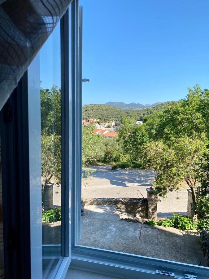 Apartmani Luka Zrnovo Ngoại thất bức ảnh
